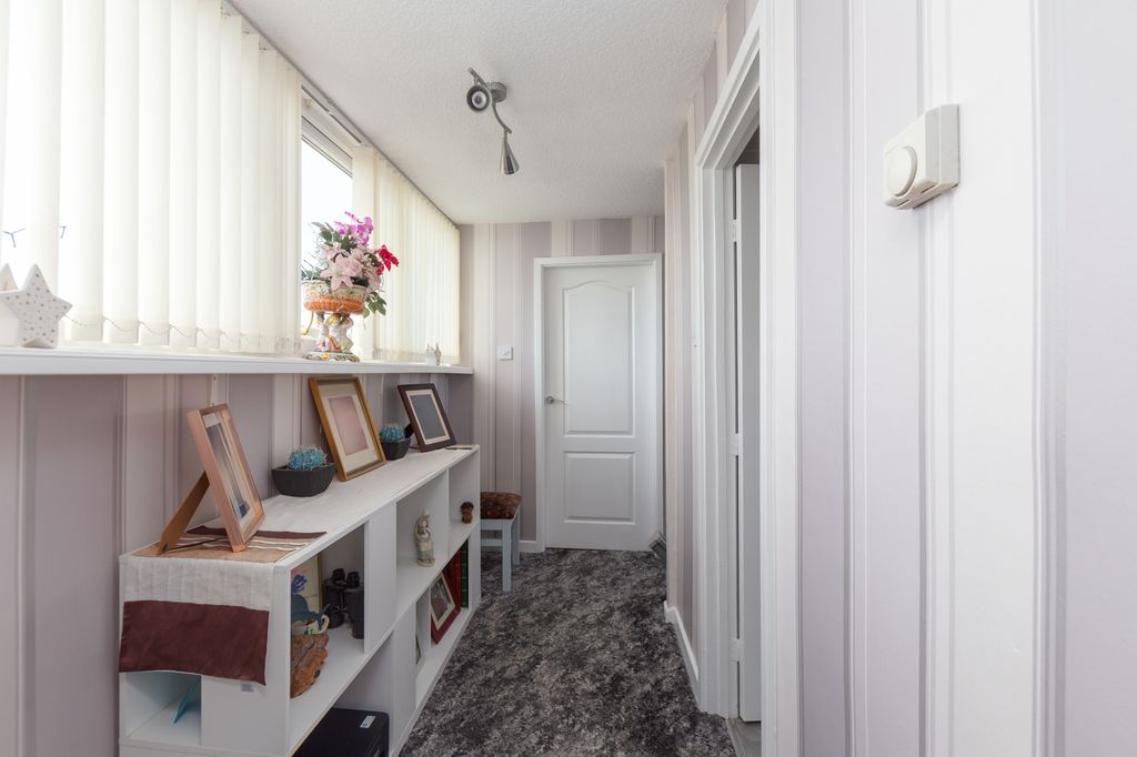 Additional image 13 of 2 bed bungalow for salePrinces Way, Fleetwood FY7