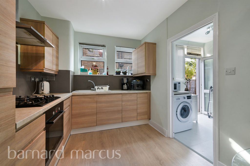 Property photo 3 of 9