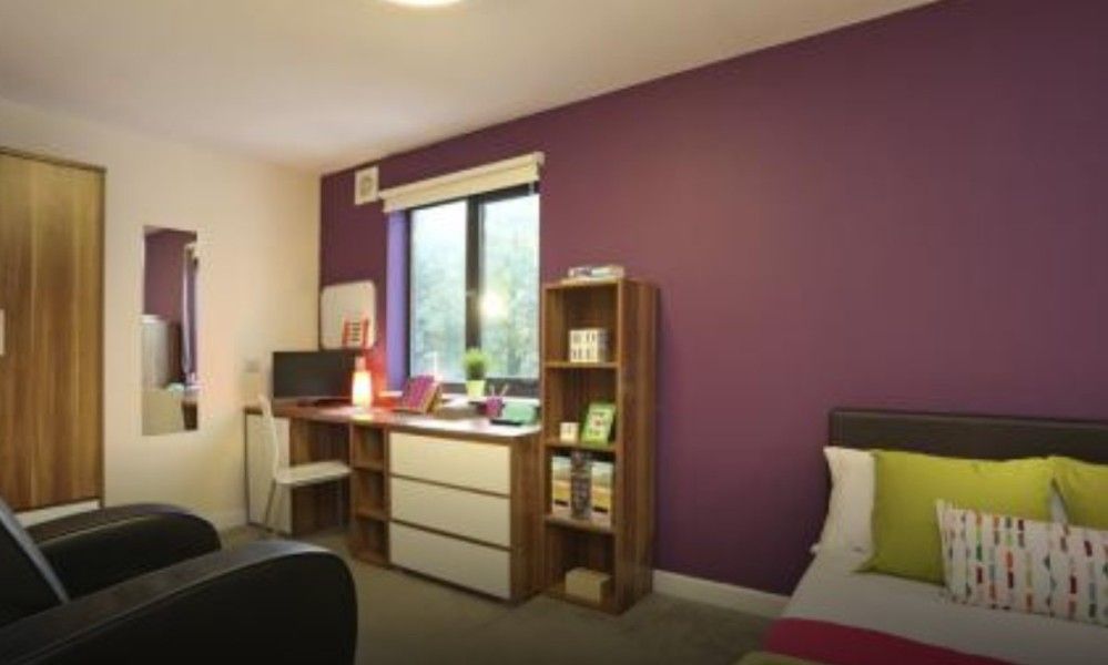Property photo 1 of 6