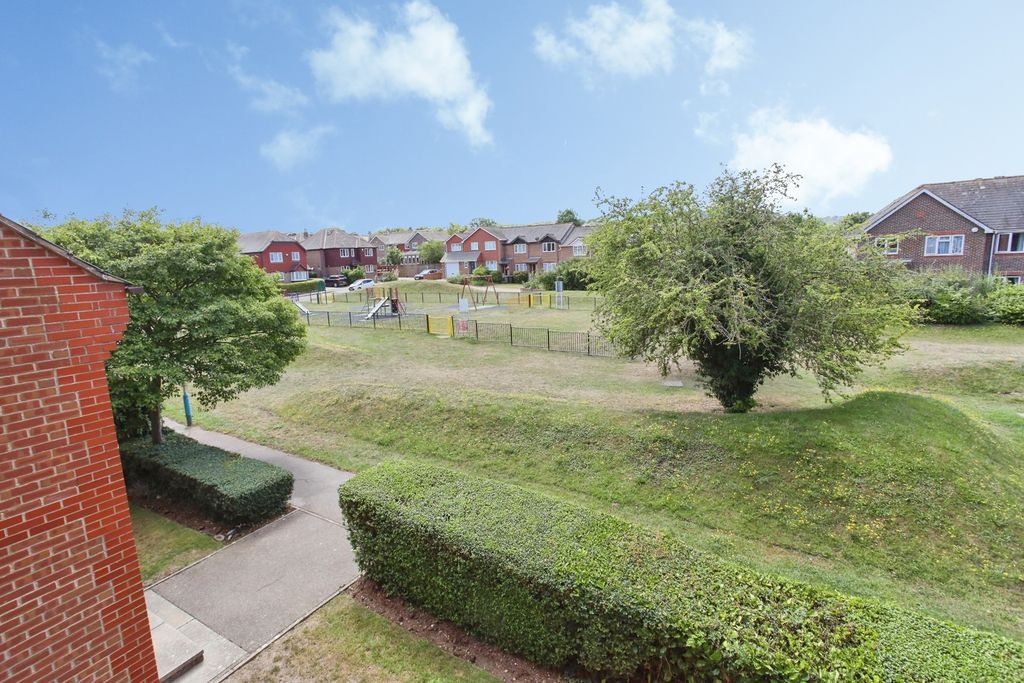 Property photo 3 of 14 Pbox-Img.Jpg