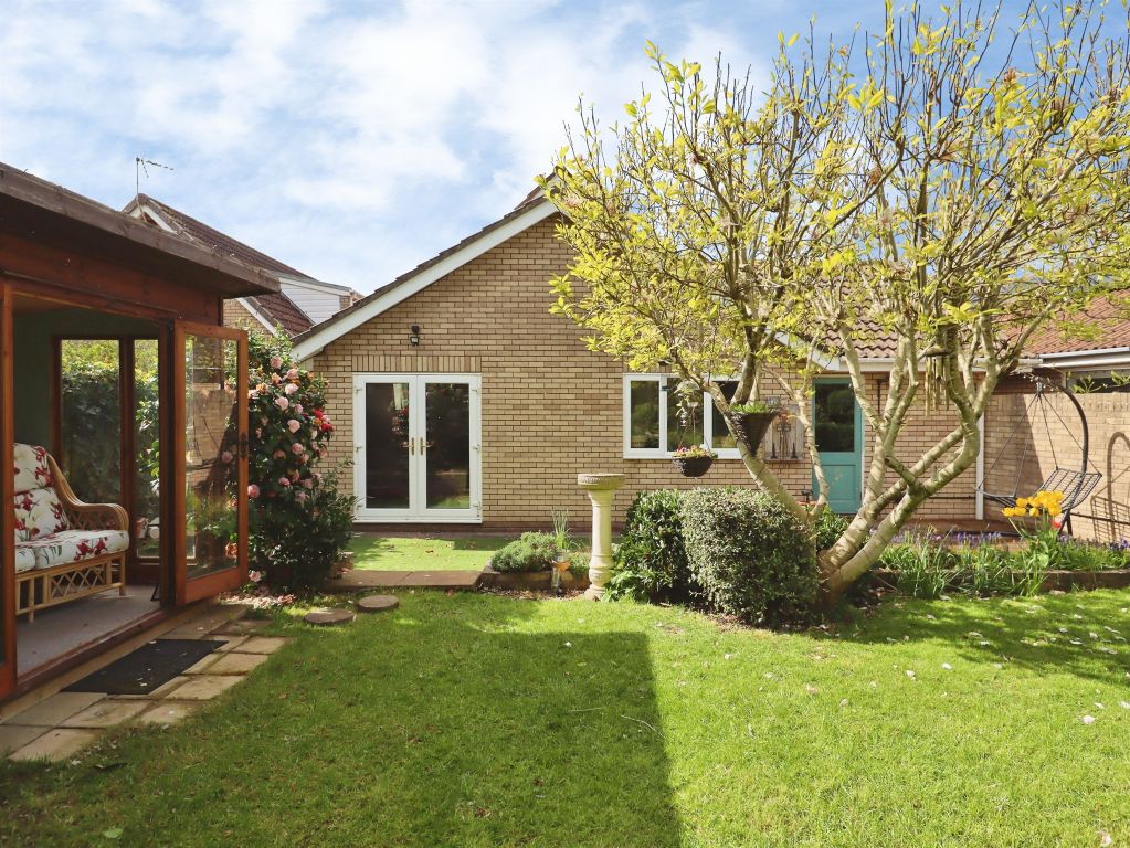 Property photo 1 of 20