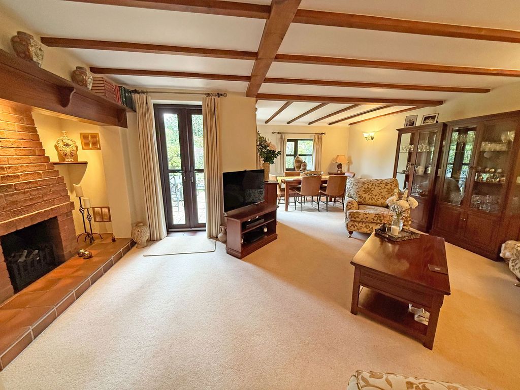 Property photo 3 of 29