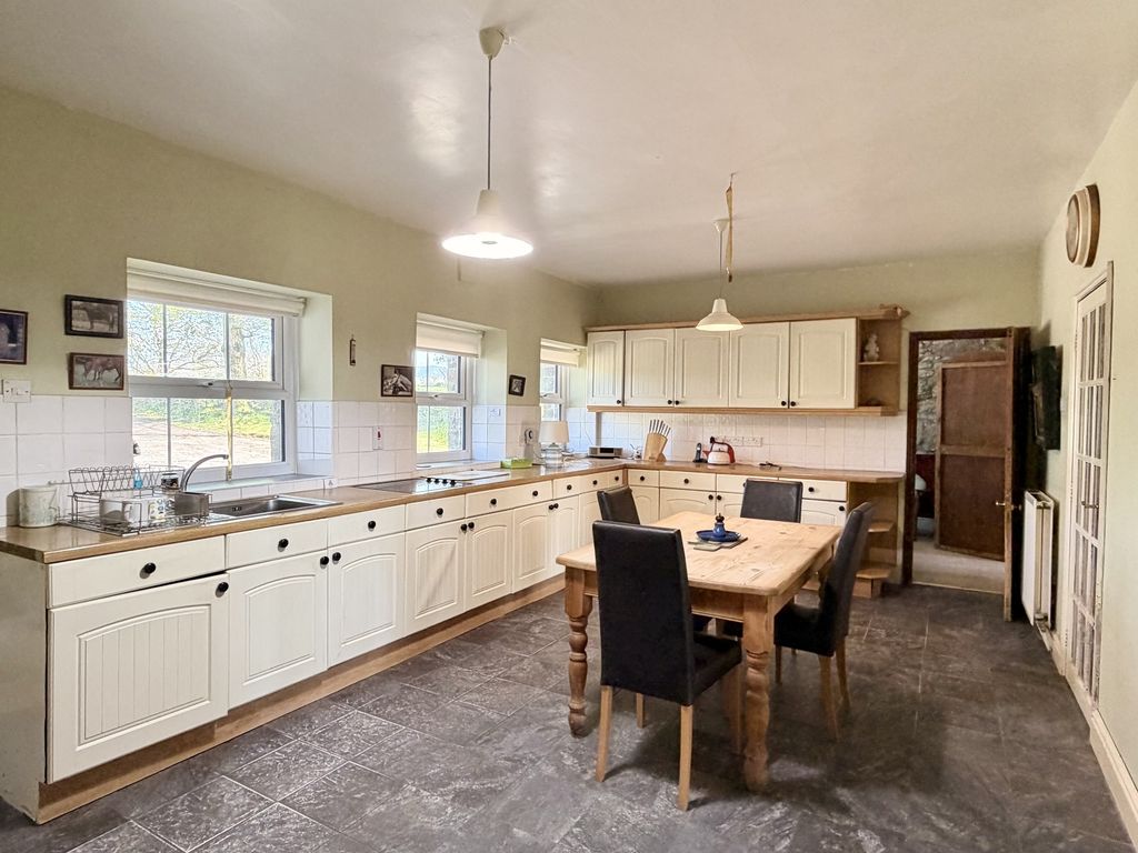 Property photo 3 of 26 Not Specified