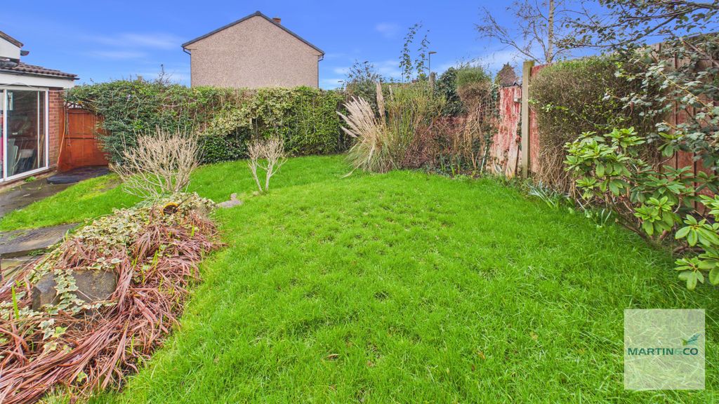 Property photo 2 of 25 Cam03663G0-Pr0235-Still020