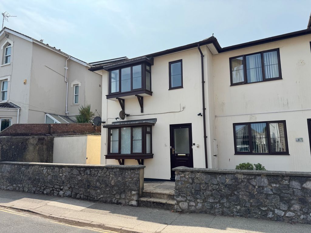 Property photo 1 of 8 c