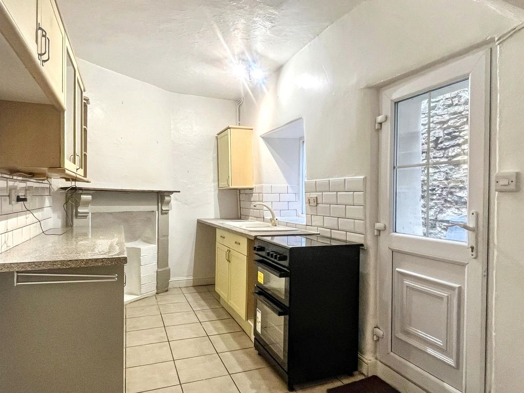 Property photo 3 of 9 Not Specified