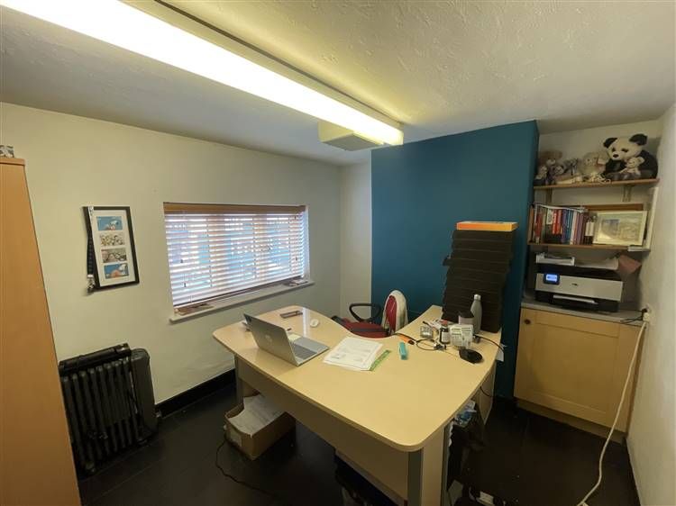 Property photo 3 of 3