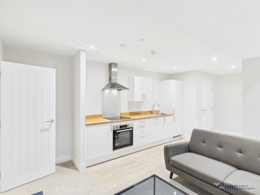 Property photo 2 of 11 Gallery