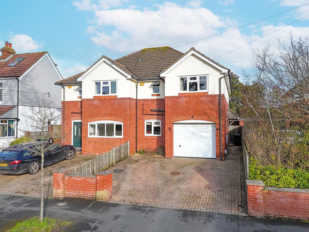 Property photo 1 of 13