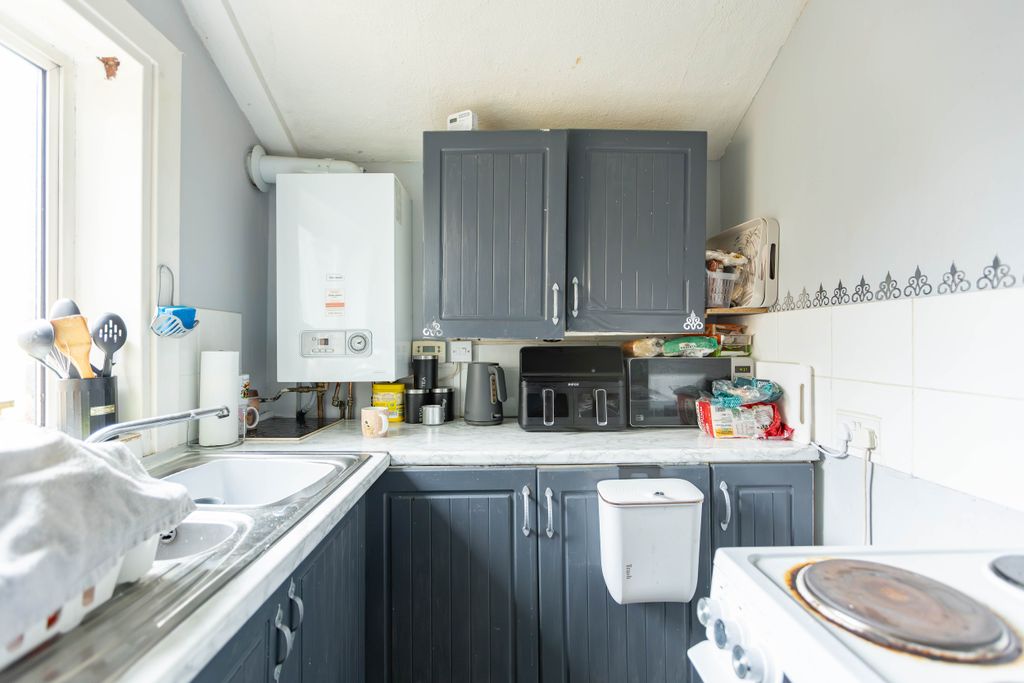 Additional image 7 of 2 bed flat for saleBonnyton Road, Kilmarnock KA1