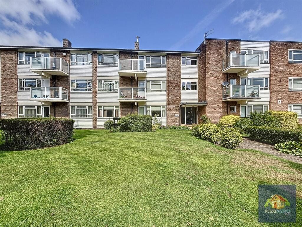 Property photo 1 of 19 4305411