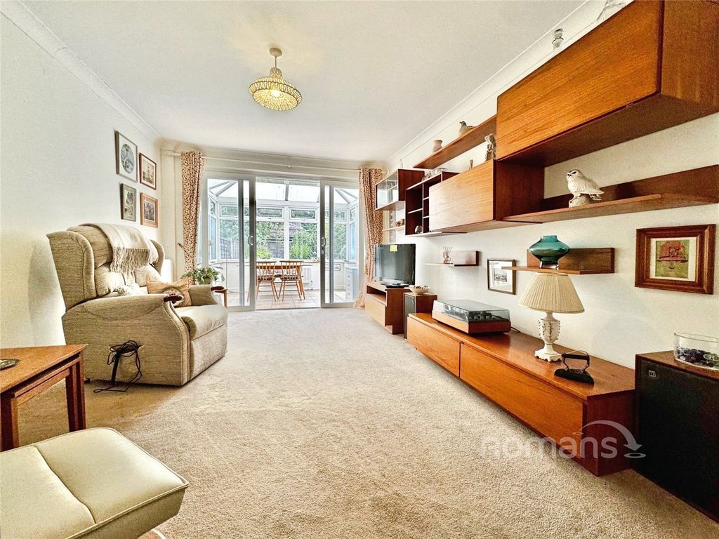 Property photo 3 of 9 Picture No. 01