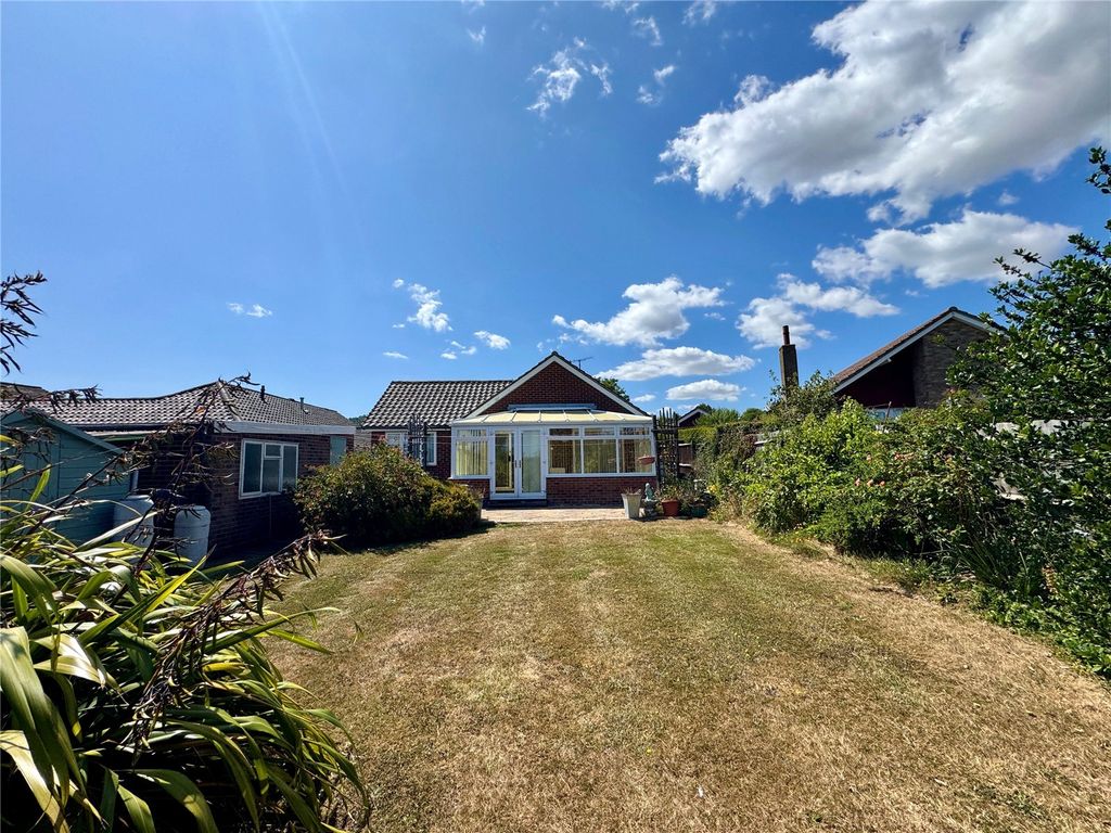 Property photo 2 of 13 Picture No. 90