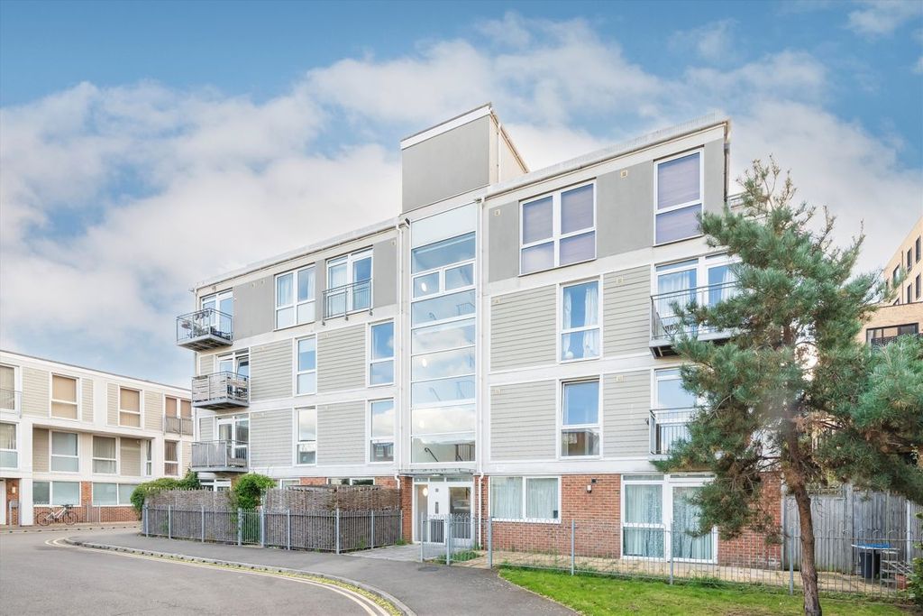 Property photo 1 of 7