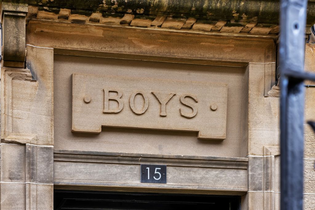 Additional image 37 of 2 bed penthouse for salePenthouse, Old School House, Hillhead G12