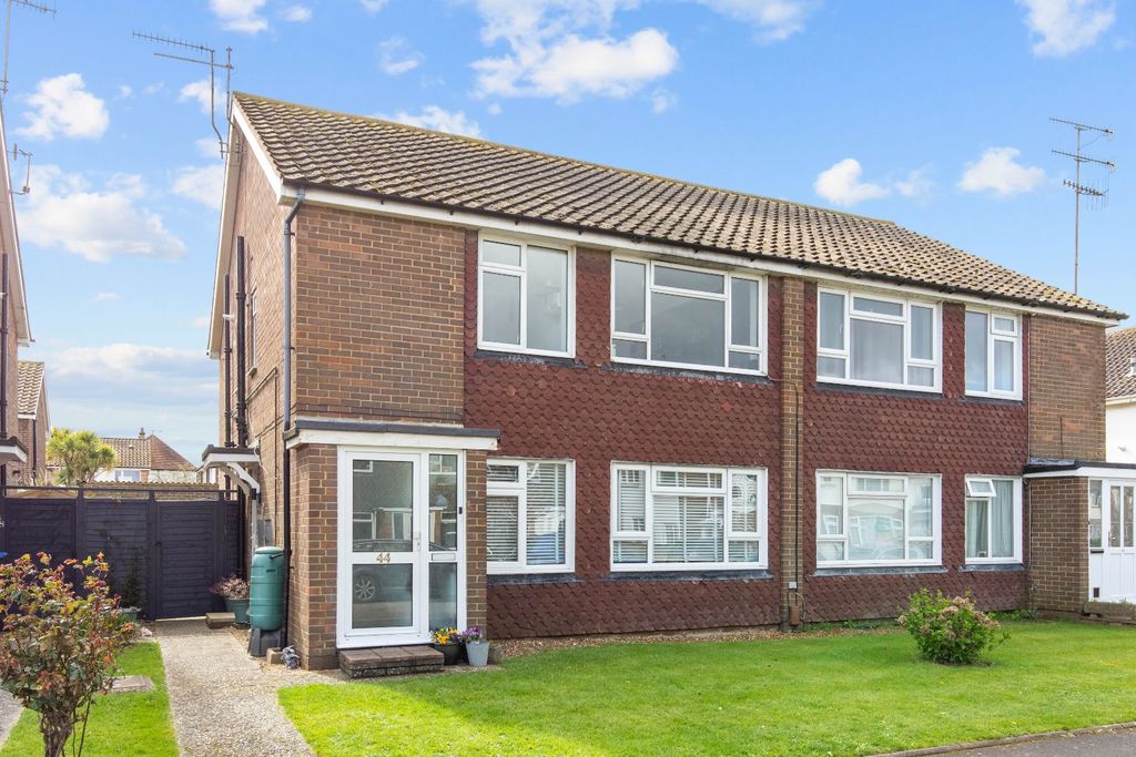 Property photo 1 of 8 4713932