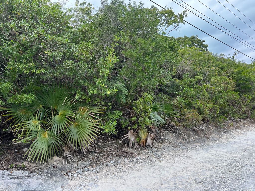 Property photo 3 of 6