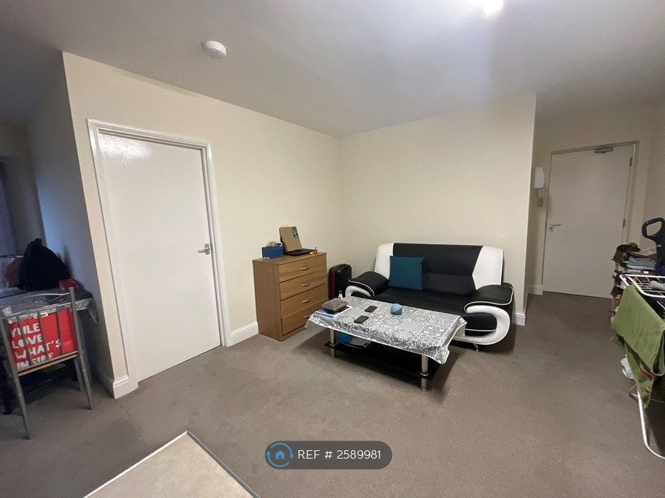 Property photo 1 of 4