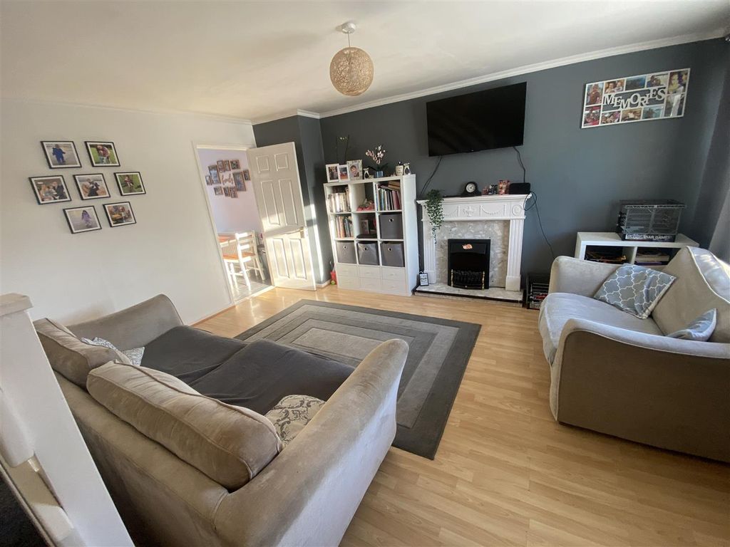 Property photo 2 of 11 Img_6624.Jpeg