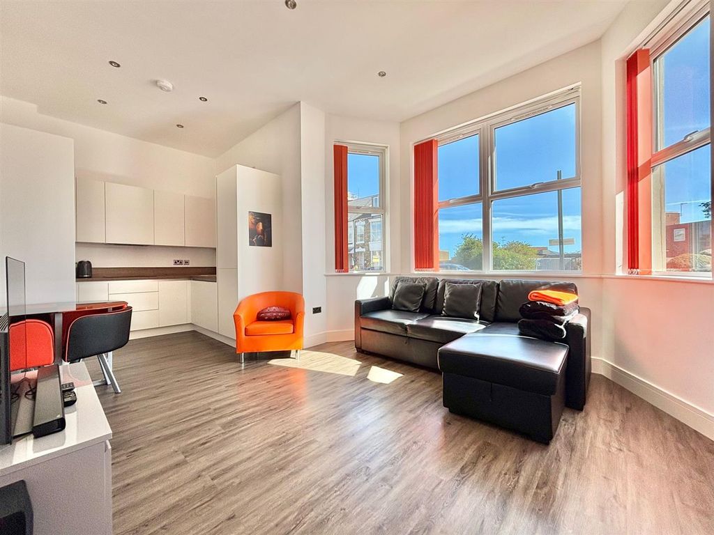 Property photo 2 of 9 Open Plan Living Kitchen
