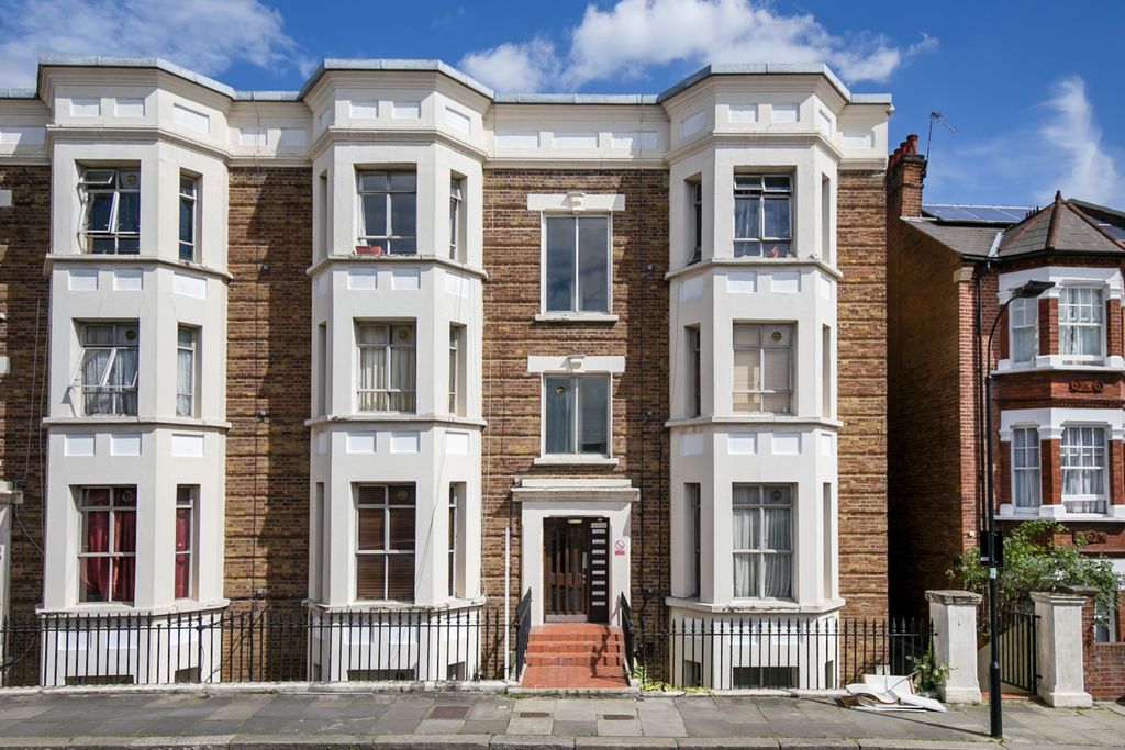 Property photo 1 of 7