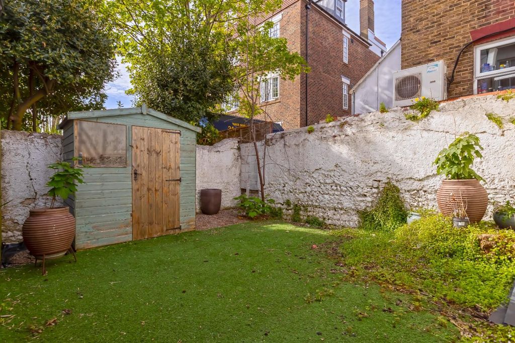 Property photo 1 of 17 Goldsmid_15.Jpg