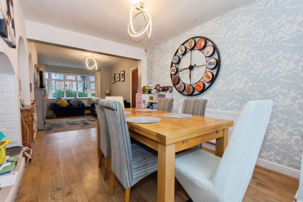 Property photo 2 of 27 Dsc_4337.Jpg