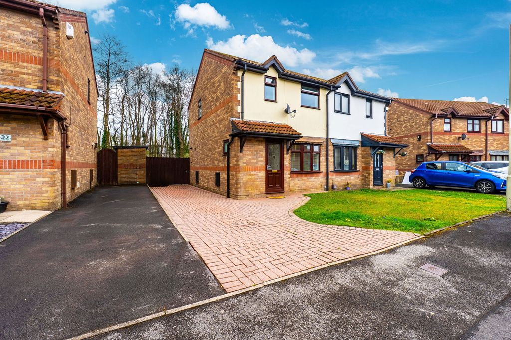 Property photo 1 of 25