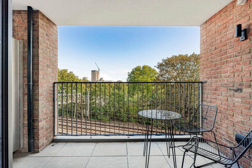 Property photo 2 of 12 Balcony