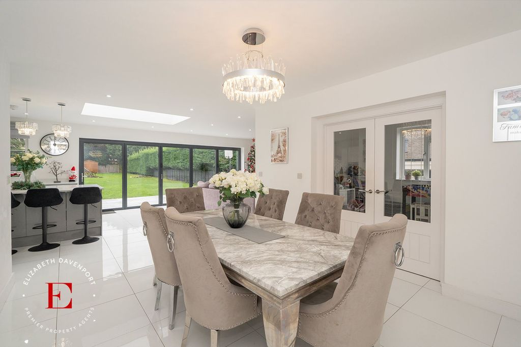 Property photo 3 of 26