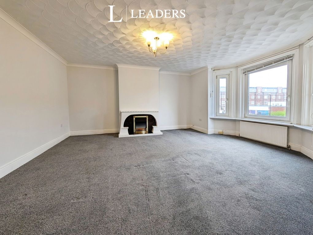 Property photo 2 of 12 Pbox-Img.Jpg