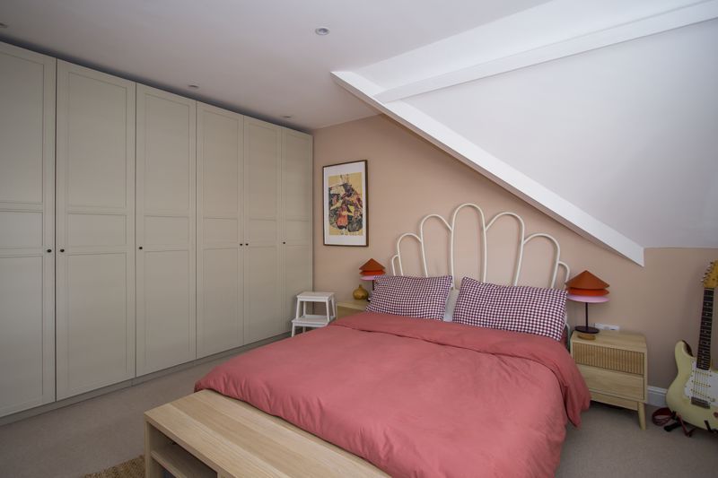Additional image 10 of 2 bed flat for salePlymouth Road, Penarth CF64