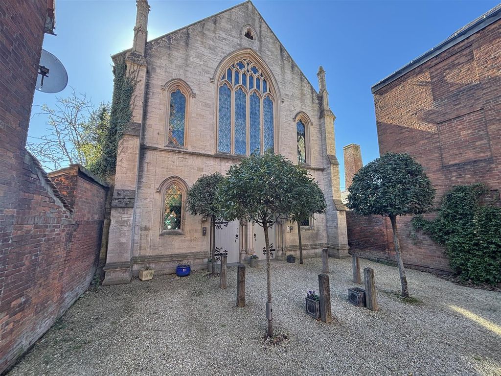 Property photo 1 of 21 Front 2.Jpeg