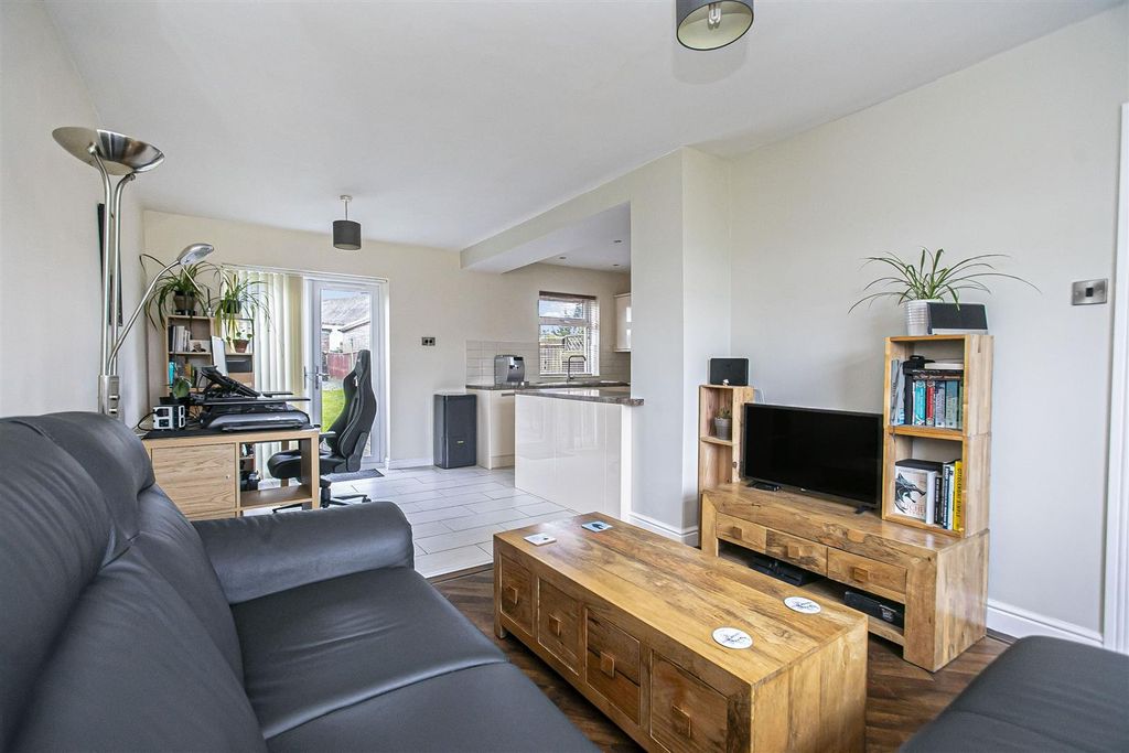 Property photo 3 of 32 7M3A4267.Jpg