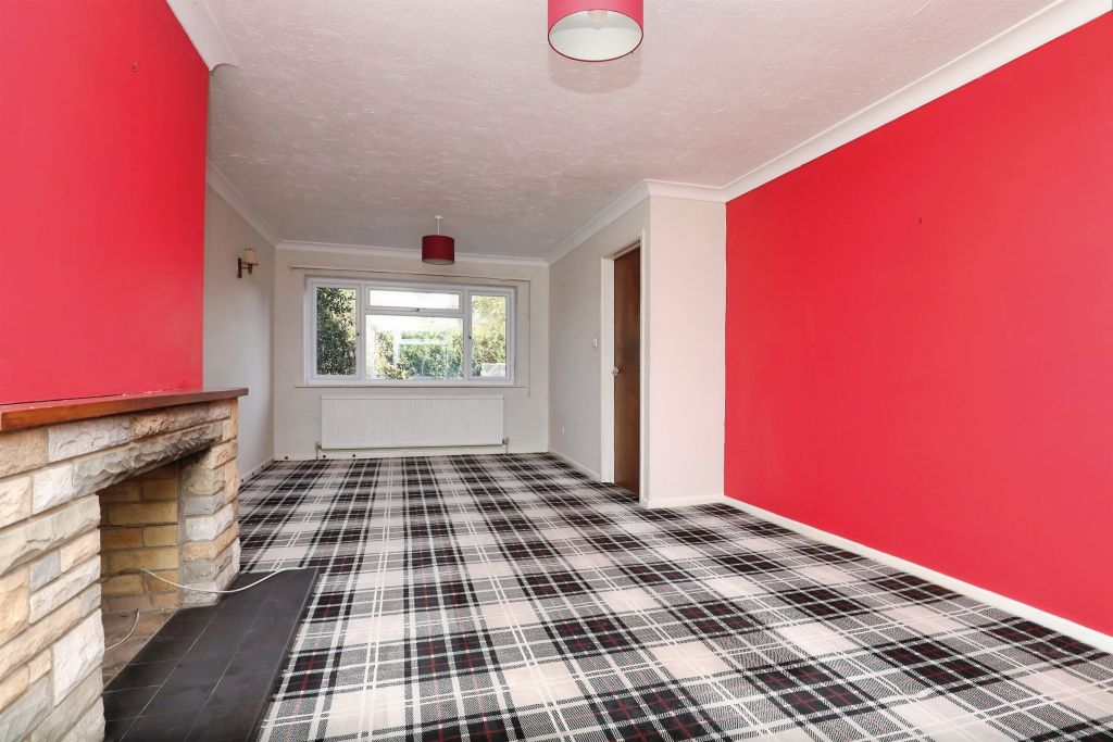 Property photo 2 of 16