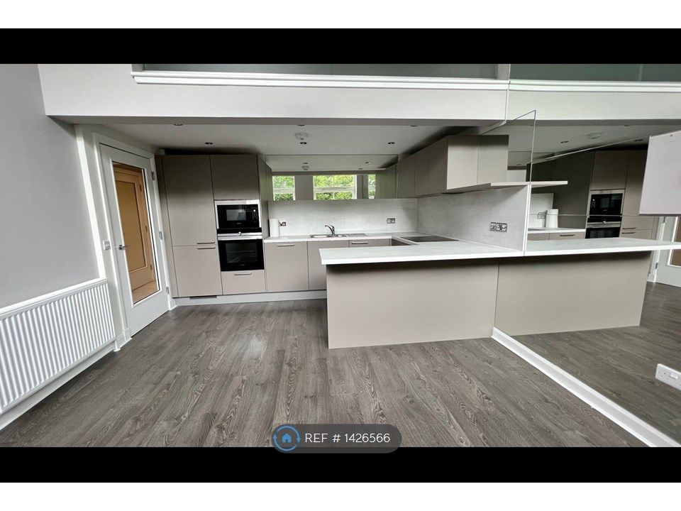 Property photo 1 of 16 Kitchen