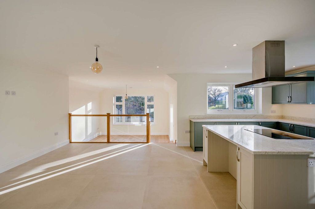 Property photo 3 of 11 Picture No. 07