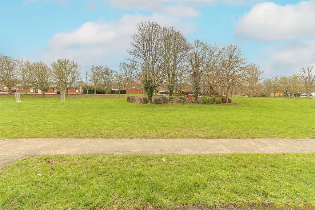 Property photo 3 of 11 Front View