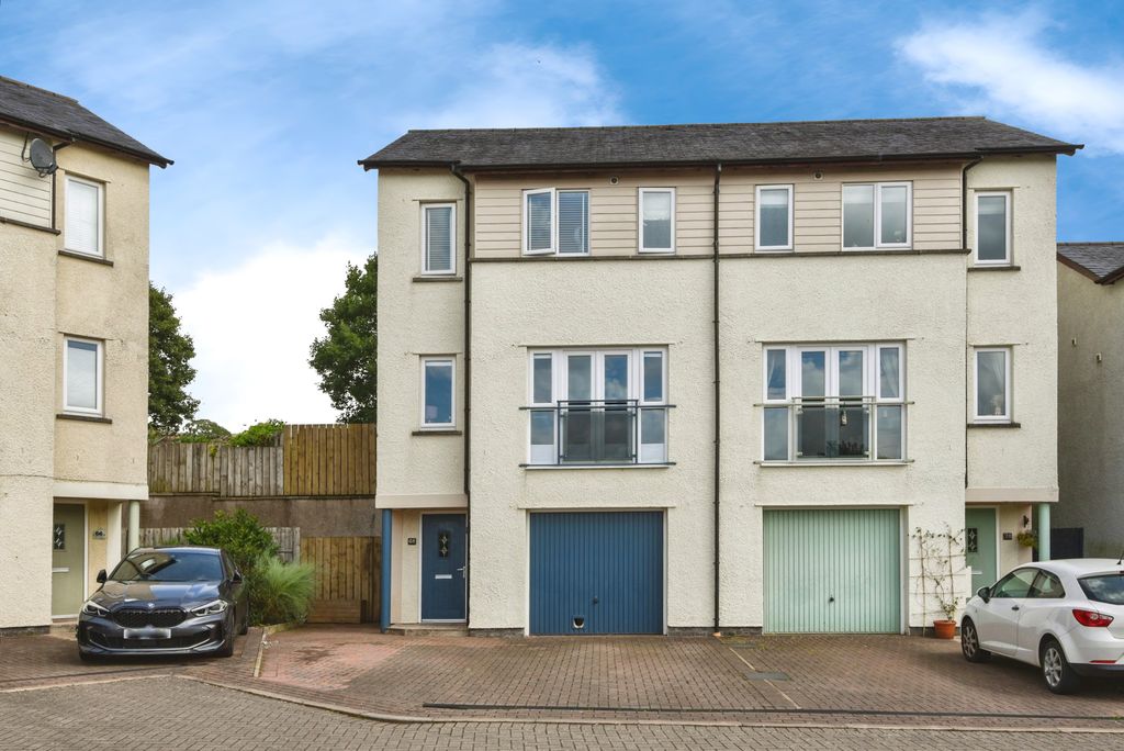 Property photo 1 of 20 29
