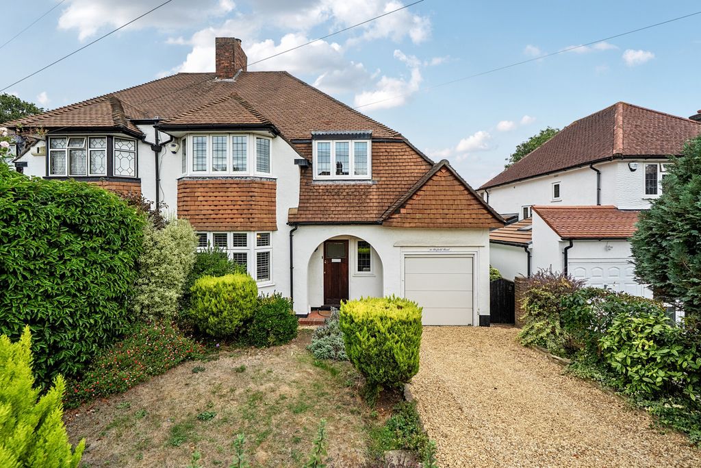 Property photo 1 of 20 1526661-18-6Abcd9...