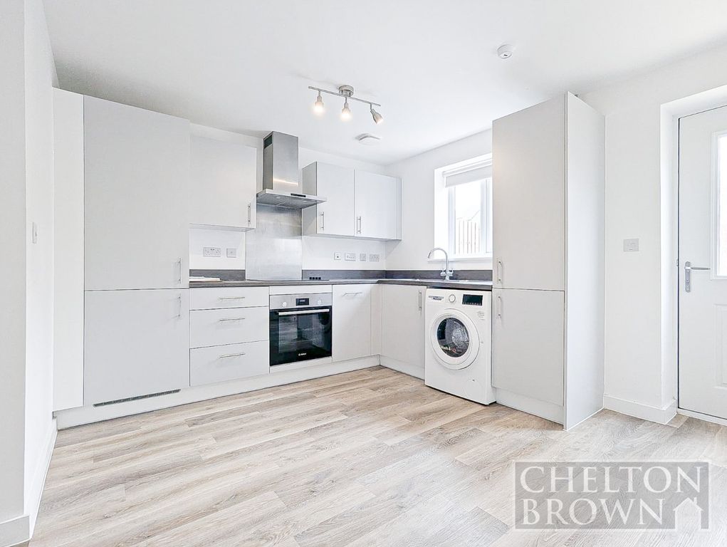 Property photo 2 of 26 Kitchen/Dining Room