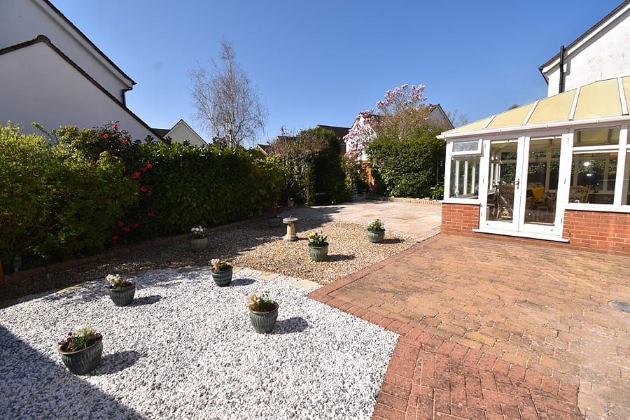 Property photo 2 of 19
