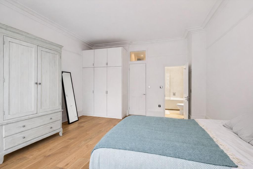 Property photo 3 of 5 04.Png