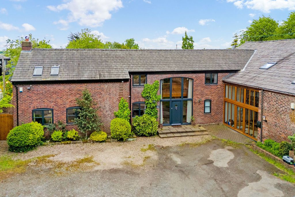 Property photo 2 of 97