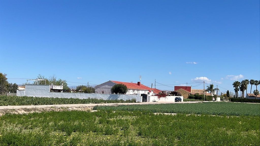 Property photo 1 of 50