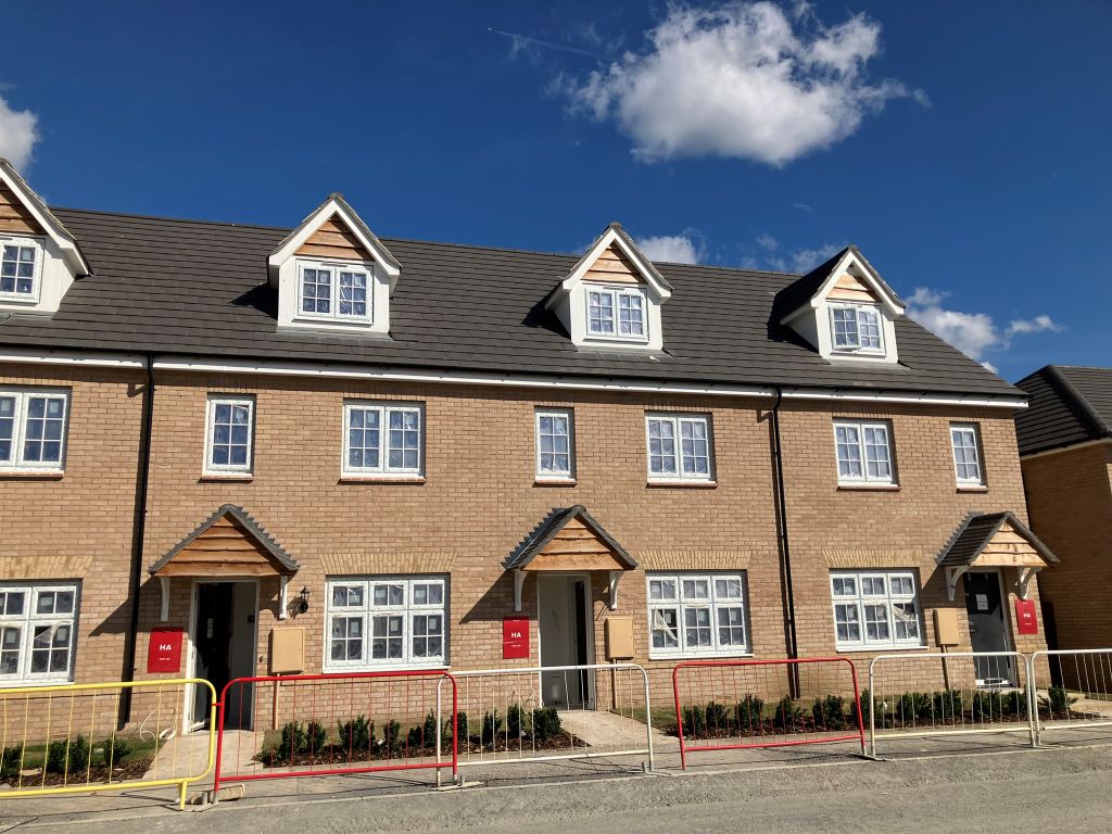 Property photo 1 of 1