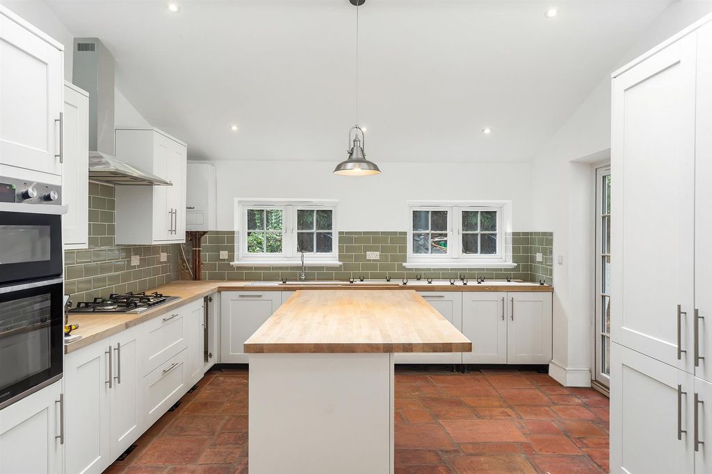 Property photo 2 of 15 07889_00341264.Jpg