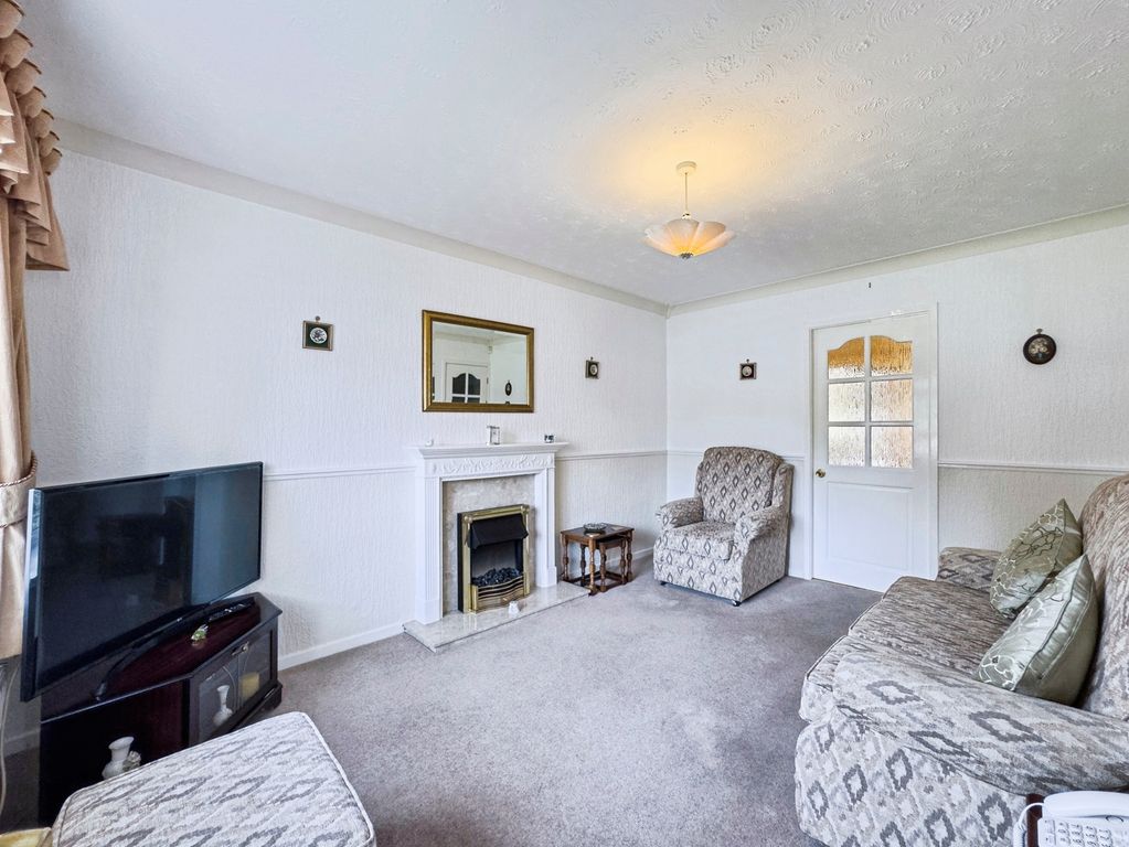 Property photo 2 of 20 Pbox-Img.Jpg