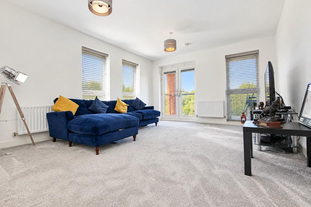 Property photo 3 of 13 Lounge 1.Jpg