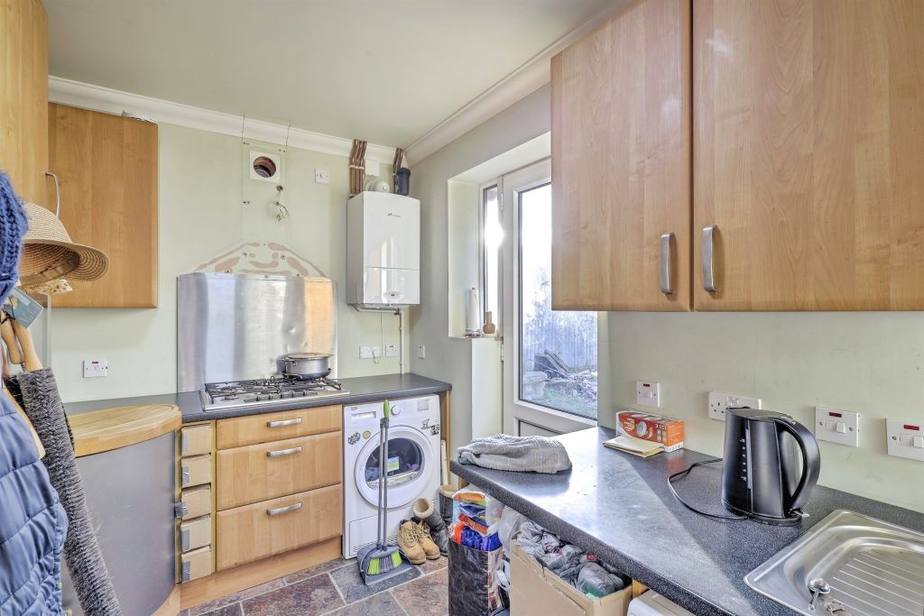 Property photo 3 of 19